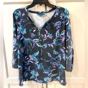 Karen Scott Top woman’s size XL